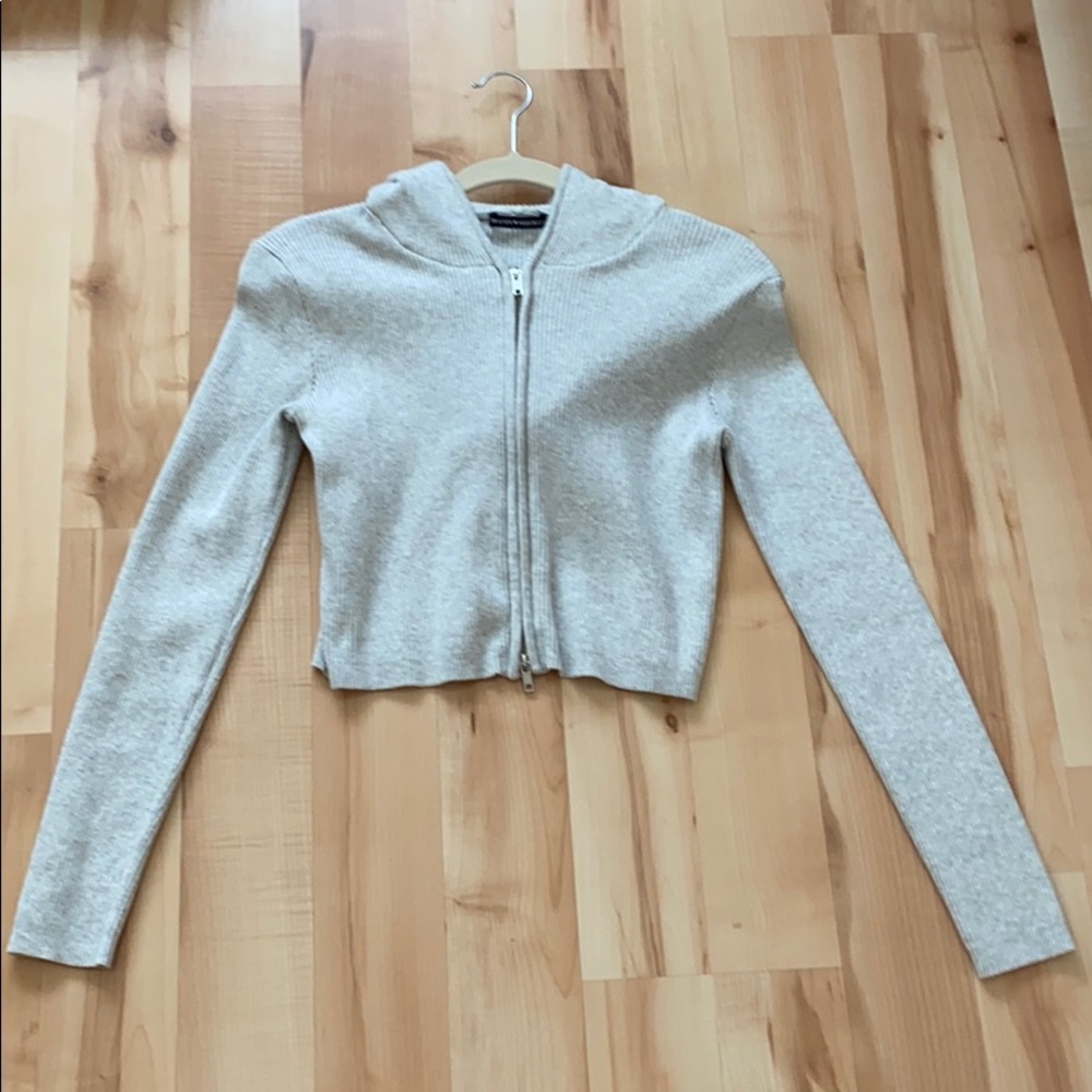 Brandy Melville Arden zip up